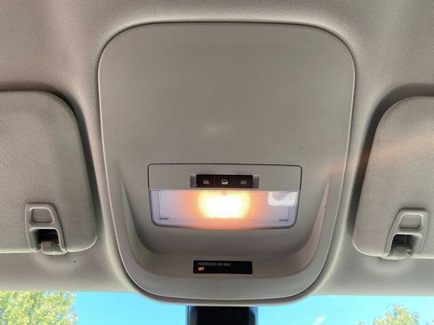 Used 2020 Chevrolet Colorado W/T w/ WT Convenience Package image 23