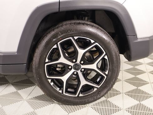 Used 2025 Jeep Compass Limited AWD/4WD image 18
