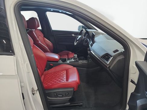 Used 2024 Audi SQ5 Premium Plus w/ Premium Plus Package AWD/4WD image 10