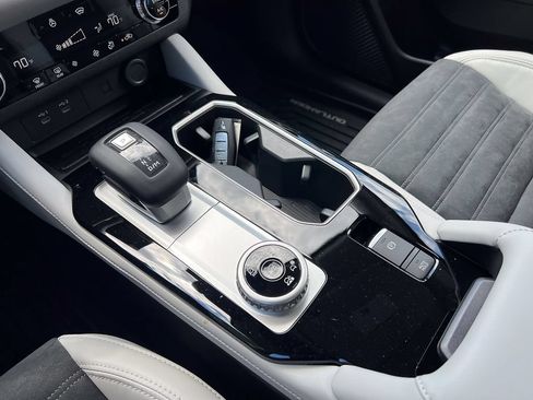 New 2026 Mitsubishi Outlander SE AWD/4WD image 28