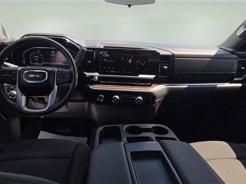 Used 2024 GMC Sierra 1500 Elevation image 29