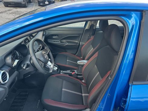 Used 2024 Nissan Versa SR image 24