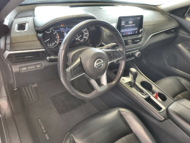 Used 2022 Nissan Altima 2.5 SR FWD image 14