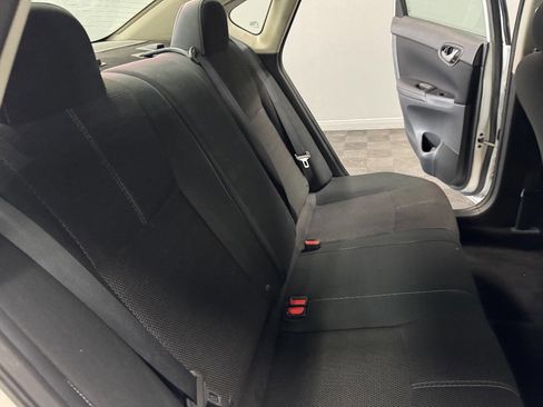 Used 2018 Nissan Sentra S image 47