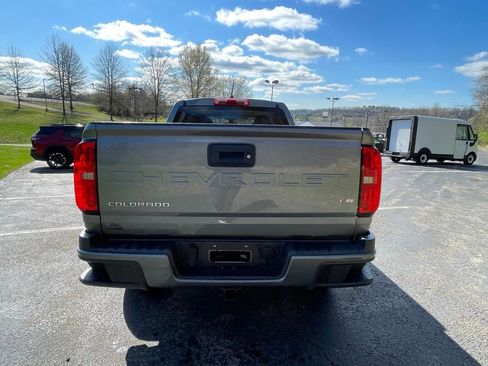 Certified 2022 Chevrolet Colorado W/T w/ Custom Special Edition image 4