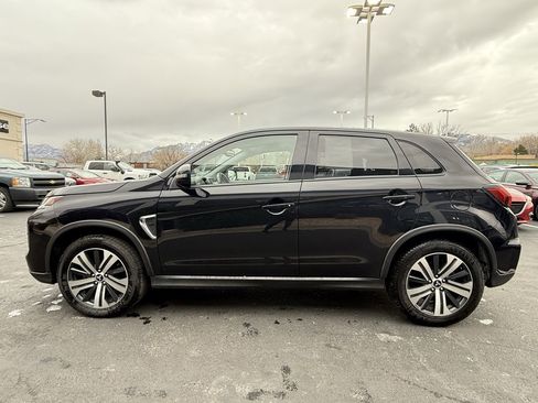 Used 2024 Mitsubishi Outlander Sport SE image 4