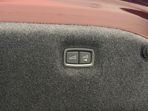 Certified 2021 Porsche Taycan Turbo S AWD/4WD image 66