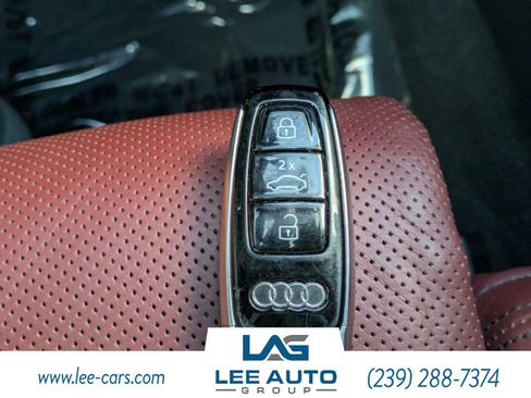 Used 2021 Audi SQ8 Prestige w/ Prestige Package AWD/4WD image 31