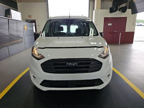 Used 2023 Ford Transit Connect XLT FWD image 2