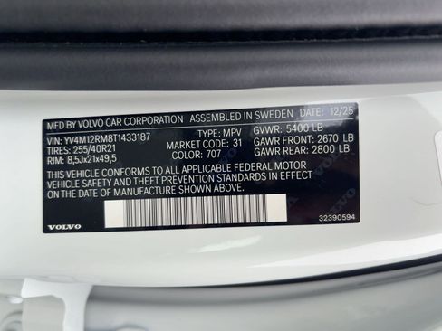 New 2026 Volvo XC60 B5 Ultra w/ Protection Package Premier image 19