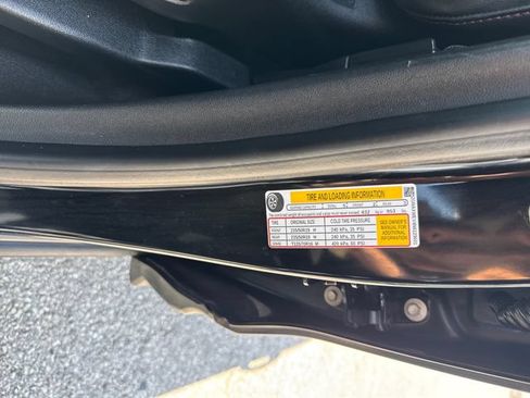 Used 2022 Chevrolet Equinox RS w/ RS Leather Package AWD/4WD image 27