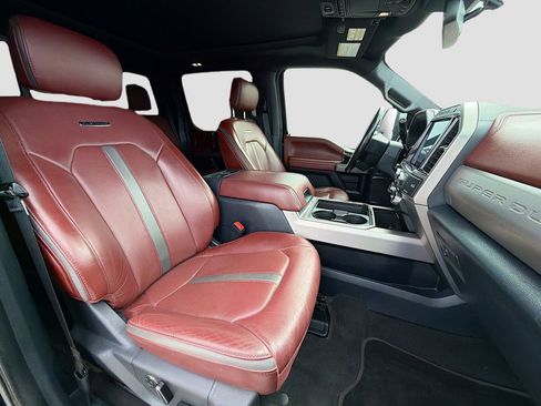 Used 2022 Ford F250 Platinum AWD/4WD image 35