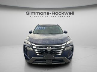 Used 2025 Nissan Rogue SV video 1