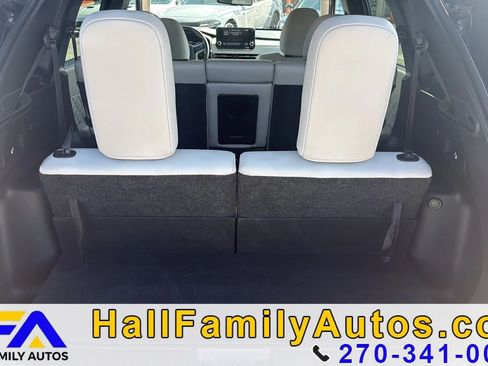 Used 2022 Mitsubishi Outlander SEL AWD/4WD image 11