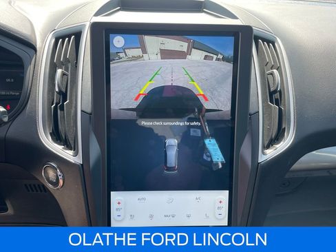 Used 2024 Ford Edge SEL w/ Convenience Package image 15