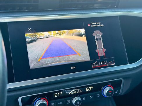 Used 2021 Audi Q3 2.0T Premium w/ Convenience Package image 31