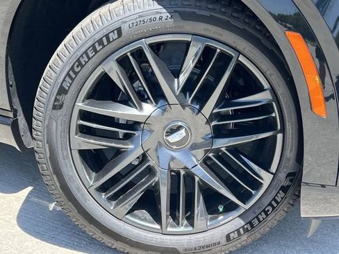 New 2025 Cadillac Escalade IQ Sport 2 image 9