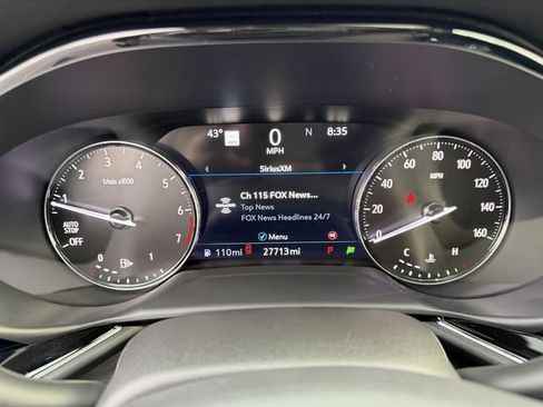 Used 2023 Buick Envision Avenir image 18