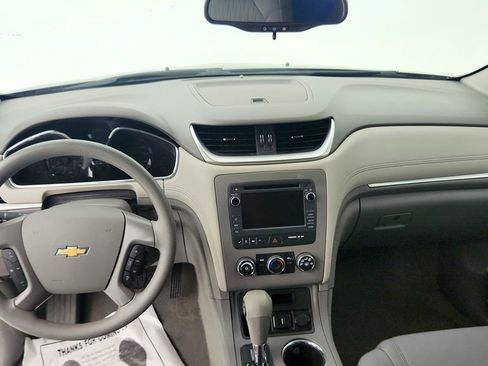 Used 2015 Chevrolet Traverse LS FWD image 21