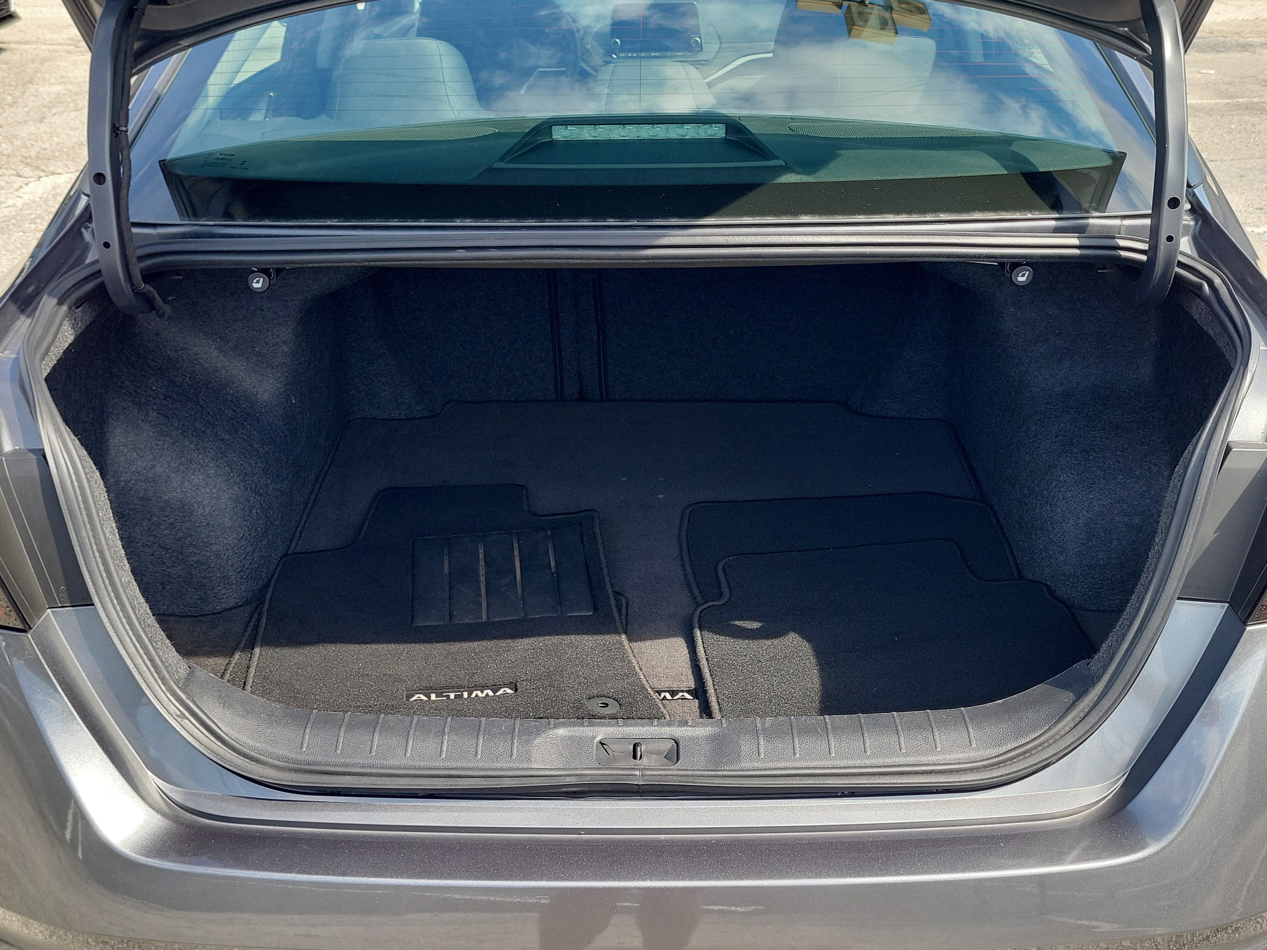 Certified 2026 Nissan Altima 2.5 SV FWD image 7