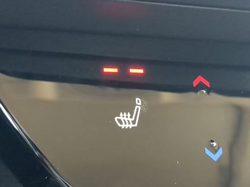 New 2026 Nissan Kicks SR w/ SR Premium Package image 23