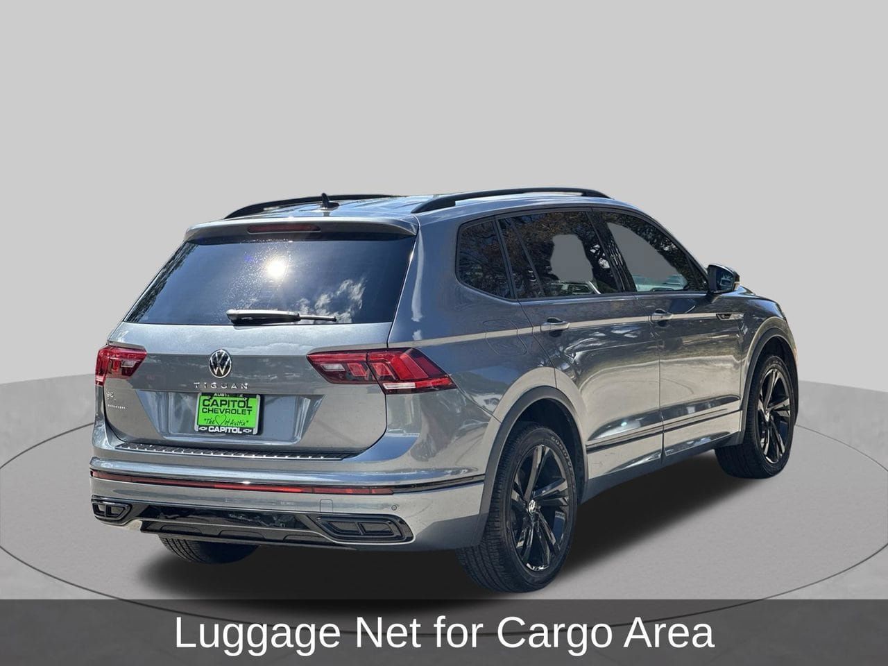 Used 2023 Volkswagen Tiguan SE R-Line FWD image 5