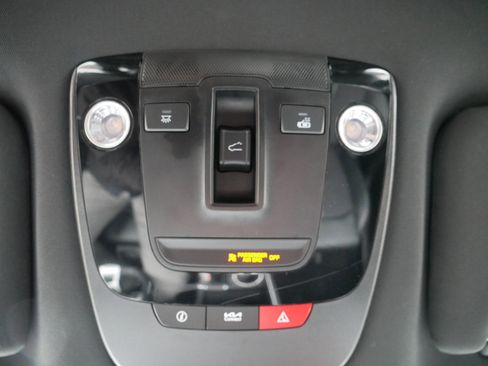 Used 2024 Kia K5 GT-Line image 33