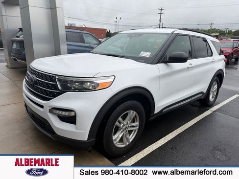 Used 2020 Ford Explorer XLT w/ Equipment Group 202A RWD image 1