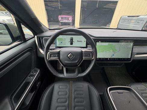 Used 2024 Rivian R1S Launch Edition image 56