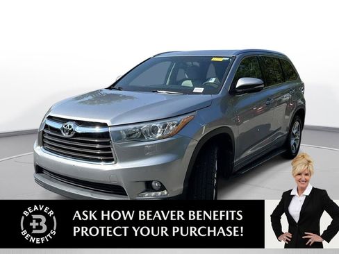 Used 2015 Toyota Highlander Limited FWD image 1