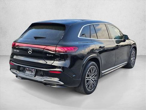 Used 2023 Mercedes-Benz EQS 580 4MATIC SUV image 5