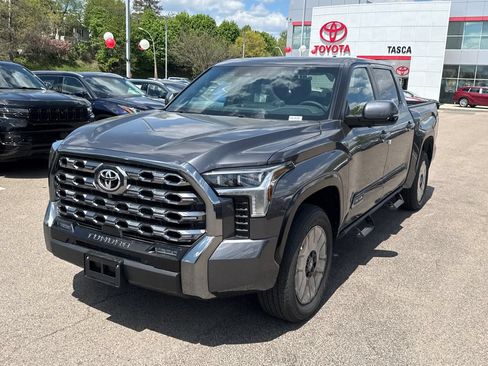 New 2026 Toyota Tundra Platinum AWD/4WD image 3