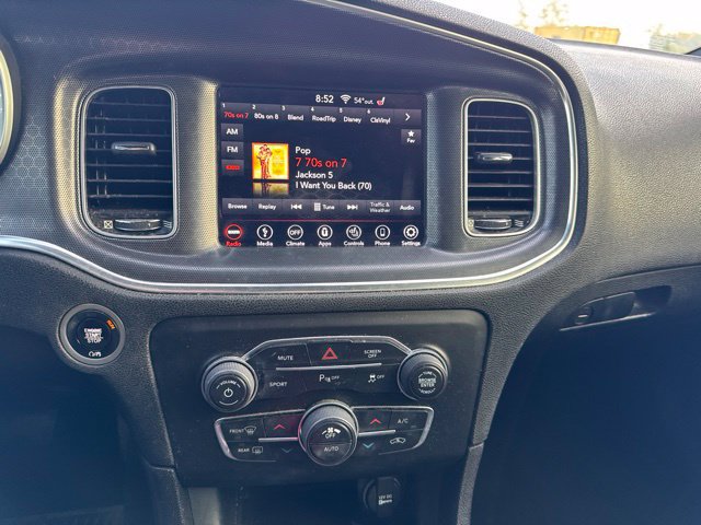 Used 2018 Dodge Charger R/T RWD image 11