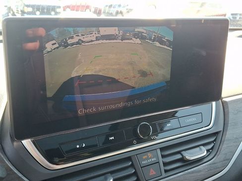 Certified 2023 Nissan Altima 2.5 SV w/ SV Premium Package image 18