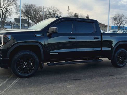 Certified 2023 GMC Sierra 1500 Elevation image 9