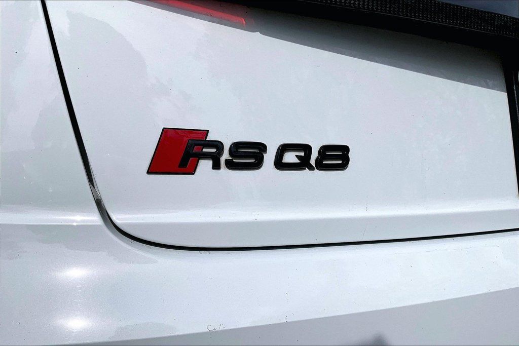 Used 2023 Audi RS Q8 AWD/4WD image 42