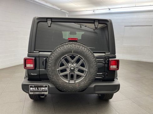 New 2025 Jeep Wrangler Sport S image 4