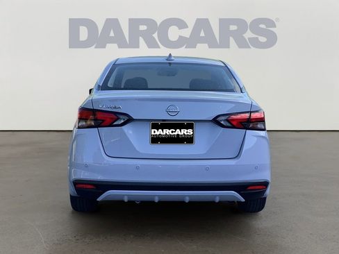 New 2025 Nissan Versa SV w/ Trunk Package FWD image 6