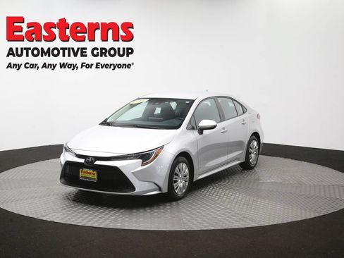 Used 2022 Toyota Corolla LE FWD image 54