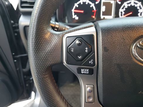 Used 2021 Toyota 4Runner SR5 Premium image 33