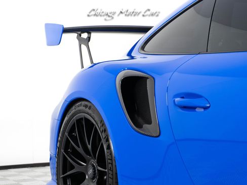 Used 2018 Porsche 911 GT2 RS RWD image 12