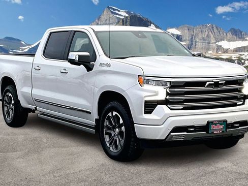 Used 2022 Chevrolet Silverado 1500 High Country w/ Z71 Off-Road Package image 12