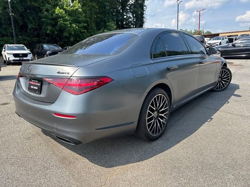 Used 2022 Mercedes-Benz S 580 4MATIC Sedan image 3