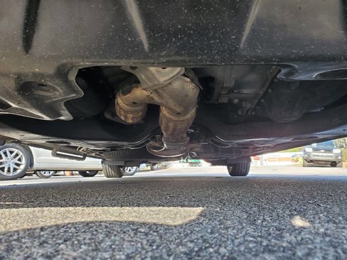 Used 2015 Nissan Quest SV w/ Leather Package image 22