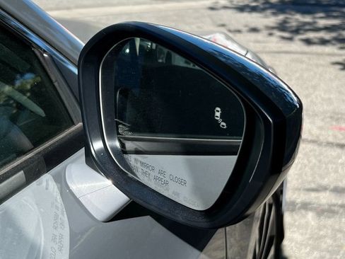 New 2026 Acura Integra image 9