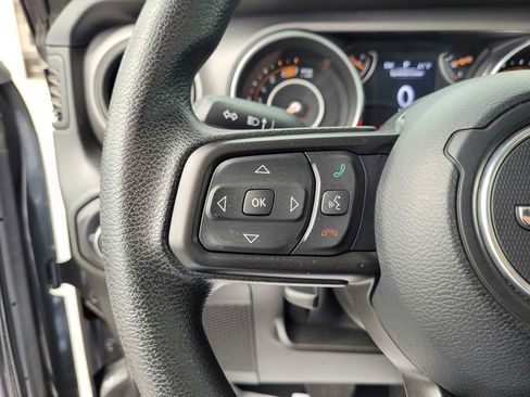 Used 2023 Jeep Wrangler Sport AWD/4WD image 21