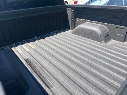 Used 2023 Chevrolet Silverado 1500 Custom AWD/4WD image 6