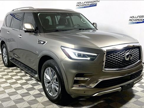Used 2019 INFINITI QX80 Luxe AWD/4WD image 3