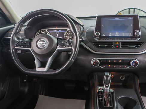 Used 2021 Nissan Altima 2.5 SR image 17