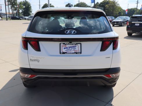 Used 2024 Hyundai Tucson SE AWD/4WD image 6